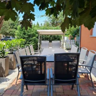 LF Apartmanok, 3 apartman 14 férőhely