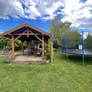 Ambrus Apartman, 1 apartman 8 férőhely