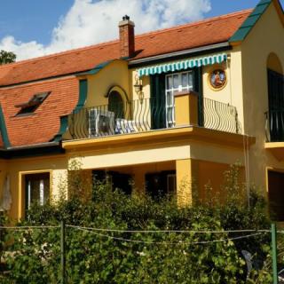 Villa Zsófia Apartman, 7 apartman 18 férőhely