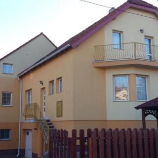 Li-Do Vendégház, 7 szoba 16 férőhely