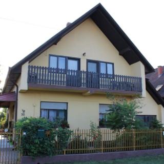 Muskátli Apartman, 1 apartman 4 férőhely