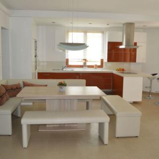 Villa-ZMRD, 6 szoba 12 férőhely