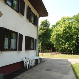 Platán Üdülőház, 25 szoba 82 férőhely