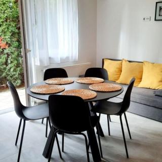 Molo Wellness Garden Original Apartman, 1 apartman 6 férőhely