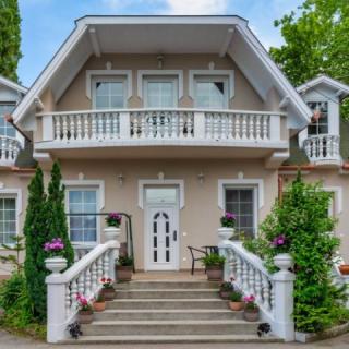 F57 – Frankó Családi Panzió, 12 szoba 30 férőhely