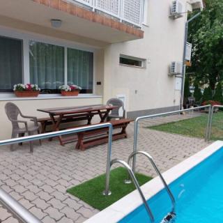 Ádám Vendégház II, 4 szoba 13 férőhely