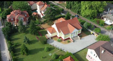 Balatonlellei strandközeli apartmanok