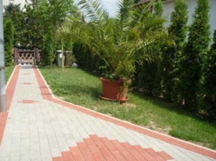 12 Fős Fonyódi Nyaralóház