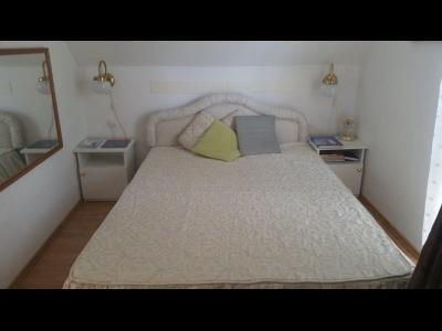 Balatonföldváron 8 fős önálló nyaraló kiadó