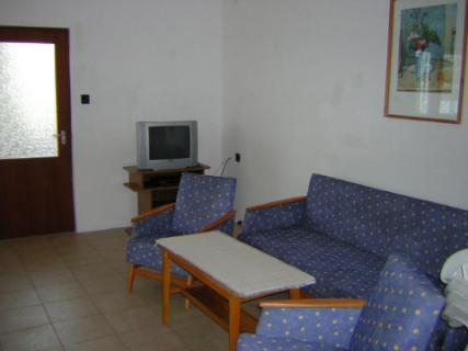 Közvetlen vízparti apartmanok Siófok-Sóston saját stéggel