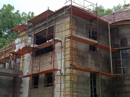 Festés, mázolás, tapétázás és belső szakipari munkák