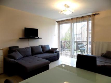 Hullám Üdülőparkban vízközeli apartman kiadó