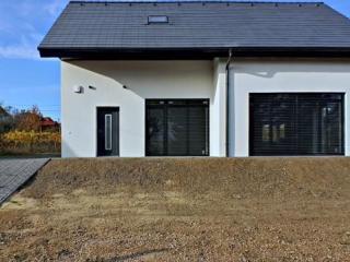 Új alsóörsi lakóház 135 MFt - 135 000 000 Ft