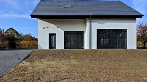 Új alsóörsi lakóház 135 MFt