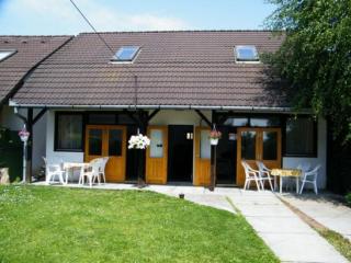 Balatonbogláron 2 és 3 fős apartmanok kiadók