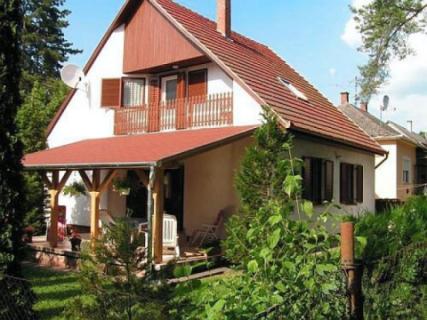 Balatonfenyvesen 5 fős nyaraló a Balatontól 100 m-re (9)