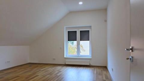 Új alsóörsi lakóház 135 MFt