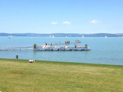 Vízparti apartmanban szállás kiadó (968)