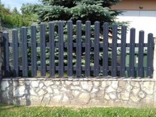 Műanyag kerítés-, kapu-, korlátelemek közvetlenül a gyártótól eladók