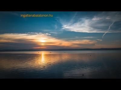 Panorámás,vízközeli apartman kiadó (145)