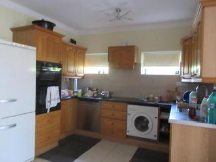 Ábrahámhegy közelében, ikernyaraló eladó