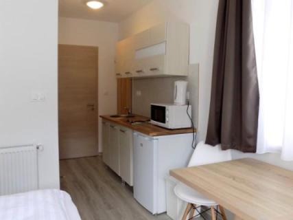 Balatonlellén földszinti apartman kiadó 2 fő részére