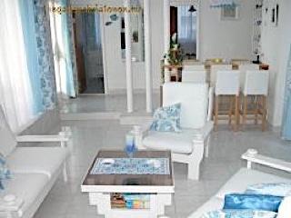 Hangulatos vízparti nyaralóház 9+3 főnek (79)