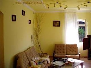 Medencés nyaraló Zamárdiban 16 fő részére (300)