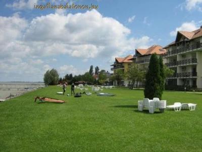 Tihanyi panorámás apartman kiadó (970)