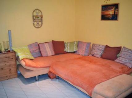 Balatonfenyvesen 7 fős nyaraló rész a strandtól 40 m-re (25)