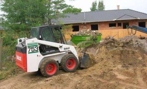 Gépi földmunk gyorsan, precízen kedvező áron.
