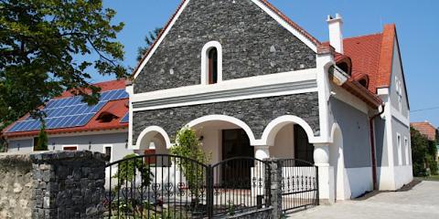 Basaltina Panzió, 8 szoba 20 férőhely