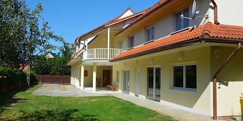 Villon Apartmanház, 2 apartman 20 férőhely