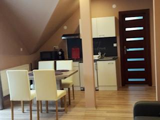 Boksay Apartman, 2 apartman 10 férőhely