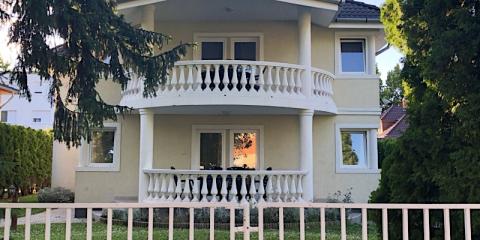 Yellow Sun Apartmanház 2, 4 apartman 20 férőhely