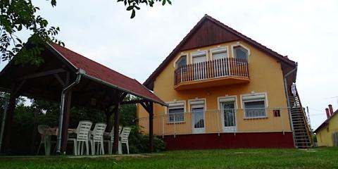 Kiss Vendégház, 4 szoba 10 férőhely