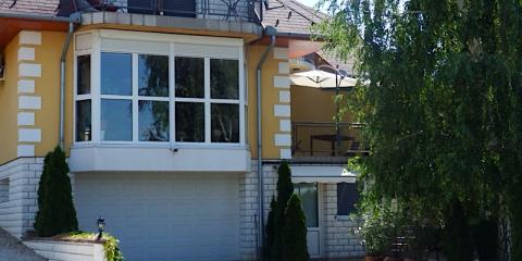 Biro Apartman, 3 apartman 10 férőhely