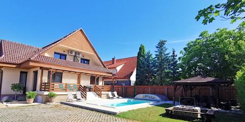 Kovács Apartmanház, 5 apartman 15 férőhely