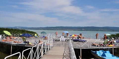 NaturExpert Mobilházak FKK Berény Naturista Kemping, 4 szoba 20 férőhely