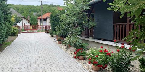 Bástya Apartman, 2 apartman 9 férőhely