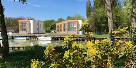 Akvárium Apartmanházak, 8 apartman 32 férőhely