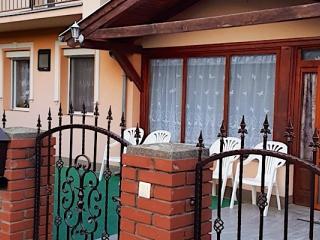 Tiffany Apartman, 1 apartman 6 férőhely