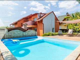 Kalózlak Vendégház, 1 szoba 17 férőhely