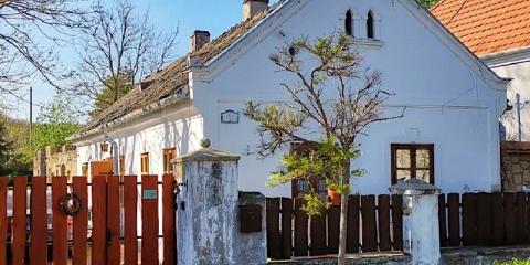 Vörösbegy Vendégház, 2 szoba 6 férőhely