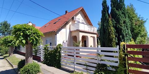 Borostyán Vendégház, 1 szoba 3 férőhely