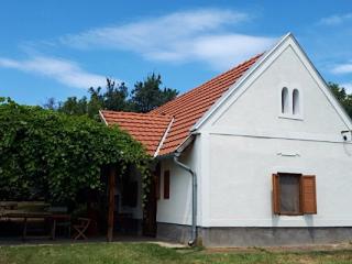 Káli 120 Vendégház, 3 szoba 8 férőhely