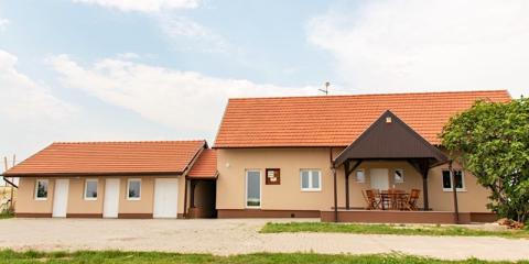 Zobori Panzió, 7 szoba 13 férőhely