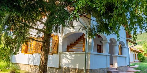 Hajnalka Apartman, 4 apartman 24 férőhely