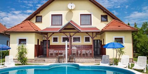 Nemeshegyi Nyaraló, 4 szoba 8 férőhely