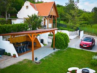 Panoráma Vendégház, 3 szoba 6 férőhely